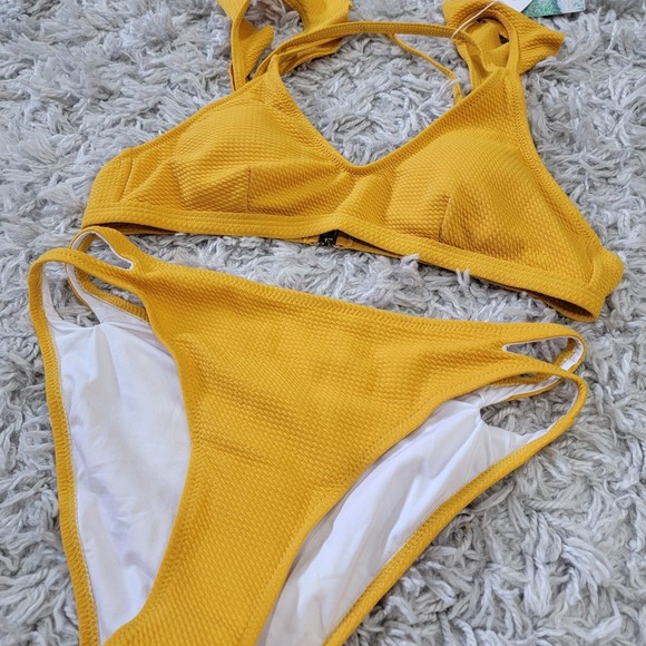 Yellow Bikini set nwt - Picture 2 of 7